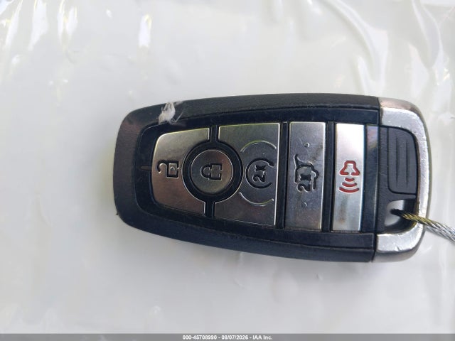 1FMCU9NZXRUA82561 Ford Escape St-line Select