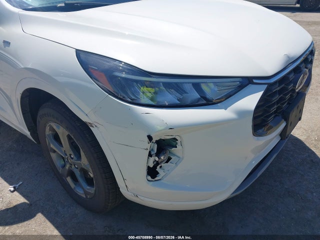 1FMCU9NZXRUA82561 Ford Escape St-line Select