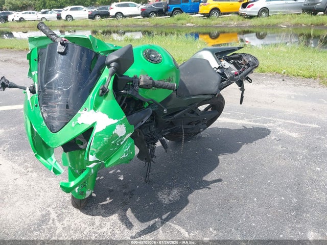 Продажа на аукционе авто 2009 Kawasaki Ex250 J, vin: JKAEXMJ129DA32466, номер лота: 45709006