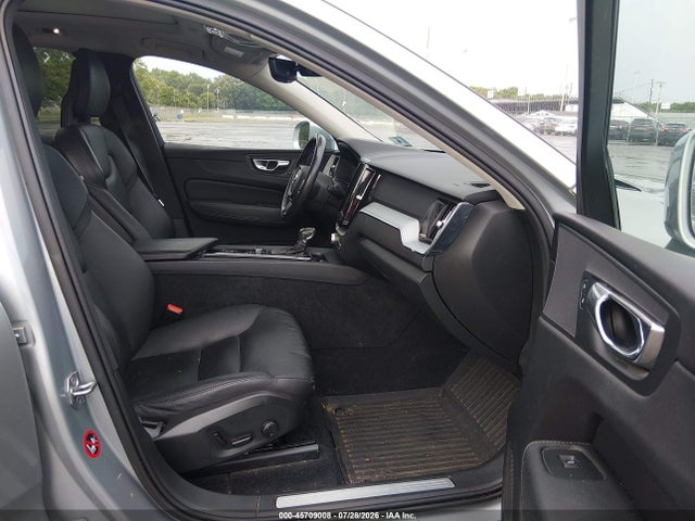 Продаж на аукціоні авто 2018 Volvo Xc60 T6 Momentum, vin: YV4A22RK6J1045113, номер лоту: 45709008