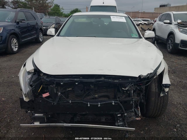 Продажа на аукционе авто 2019 Infiniti Q50 3.0t Luxe, vin: JN1EV7AR1KM554126, номер лота: 45709009