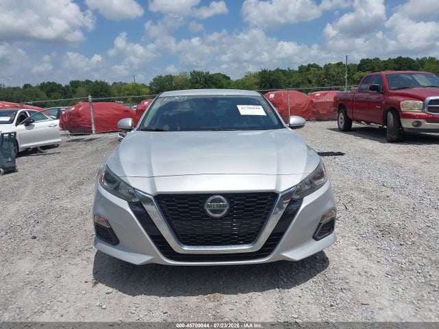 1N4BL4BV9MN318729 Nissan Altima S Fwd