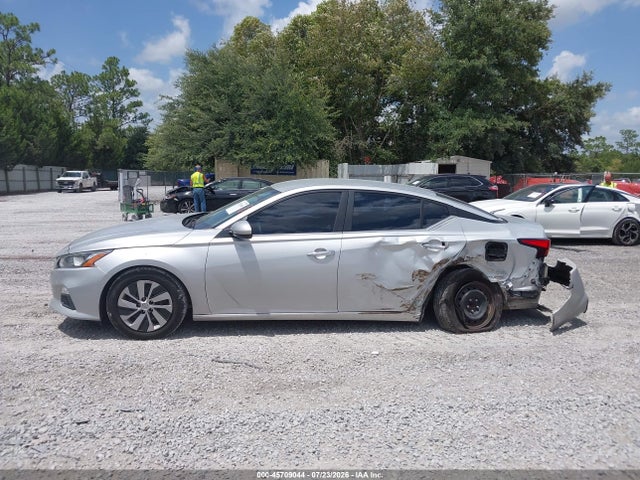 1N4BL4BV9MN318729 Nissan Altima S Fwd