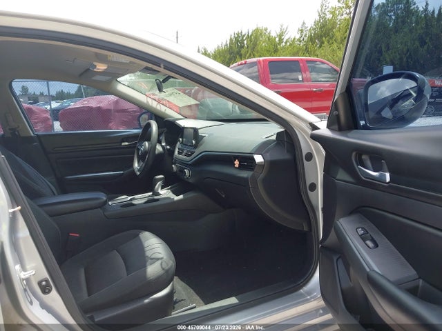 1N4BL4BV9MN318729 Nissan Altima S Fwd