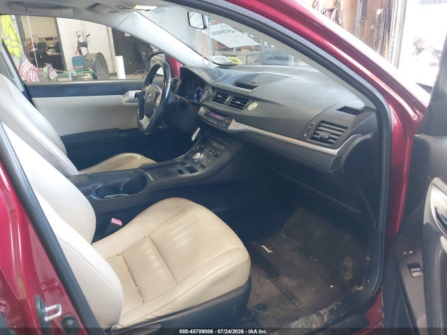 45709086 :رقم المزاد ، JTHKD5BH9C2108573 vin ، 2012 Lexus Ct 200h Premium مزاد بيع