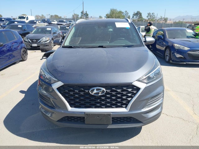 2021 Hyundai Tucson Value მანქანა იყიდება აუქციონზე, vin: KM8J33A40MU403050, აუქციონის ნომერი: 45709104