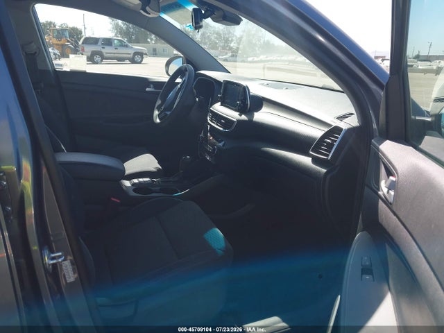 2021 Hyundai Tucson Value მანქანა იყიდება აუქციონზე, vin: KM8J33A40MU403050, აუქციონის ნომერი: 45709104