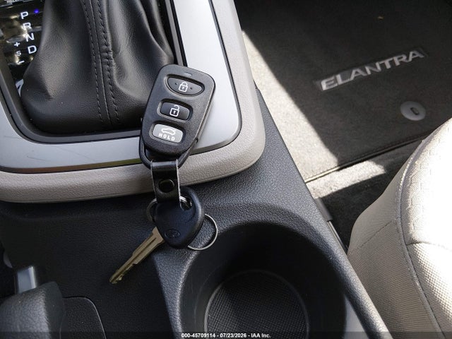 Продаж на аукціоні авто 2020 Hyundai Elantra Se, vin: 5NPD74LF2LH607433, номер лоту: 45709114