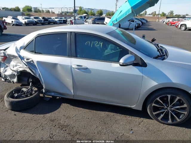 Toyota COROLLA SE 2018 5YFBURHE4JP748310 Image 13