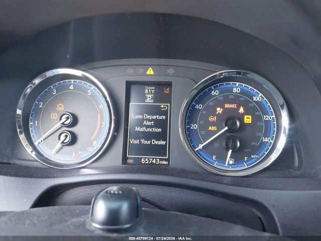 Toyota COROLLA SE 2018 5YFBURHE4JP748310 Image 15