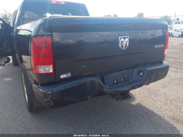 Aukcja sprzedaży 2018 Ram 1500 Express  4x4 6'4 Box, vin: 1C6RR7FG4JS126143, numer aukcji: 45709131