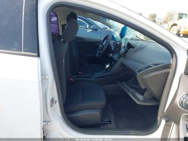 1FADP3E24GL305721 Ford FOCUS S