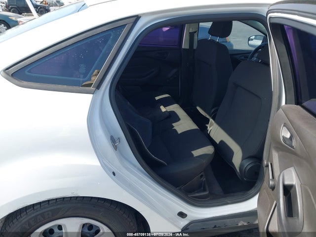 1FADP3E24GL305721 Ford FOCUS S