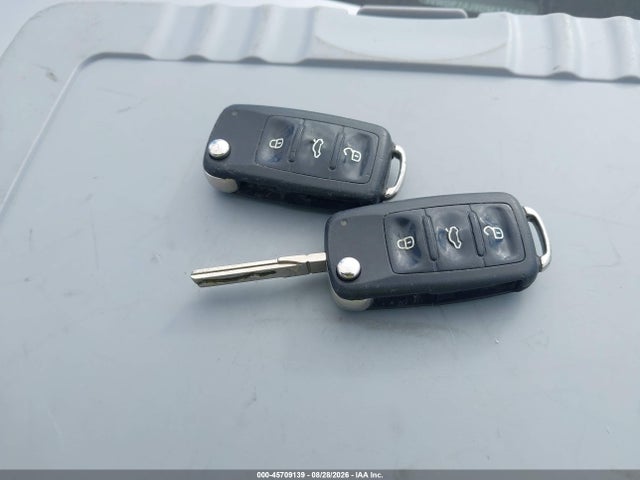 45709139 :رقم المزاد ، 3VWDP7AJ9DM371669 vin ، 2013 Volkswagen Jetta 2.5l Se مزاد بيع