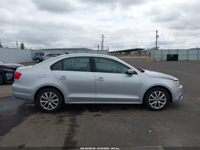 45709139 :رقم المزاد ، 3VWDP7AJ9DM371669 vin ، 2013 Volkswagen Jetta 2.5l Se مزاد بيع