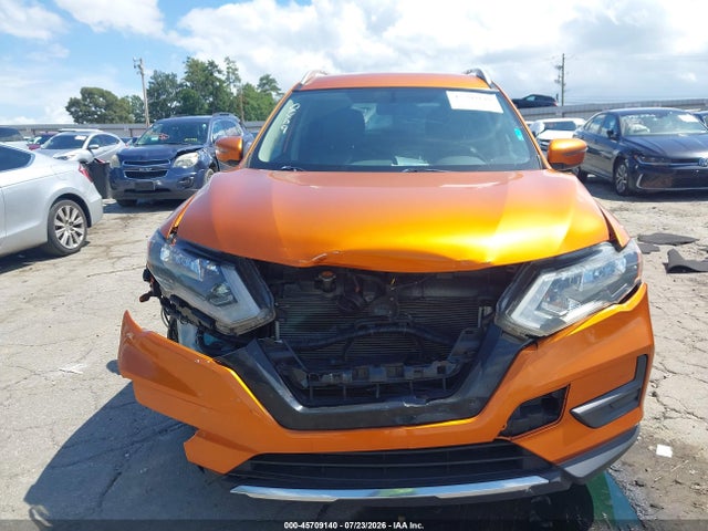 45709140 :رقم المزاد ، JN8AT2MT4HW150069 vin ، 2017 Nissan Rogue Sv مزاد بيع