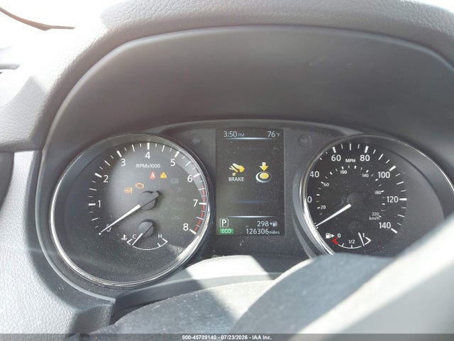 45709140 :رقم المزاد ، JN8AT2MT4HW150069 vin ، 2017 Nissan Rogue Sv مزاد بيع