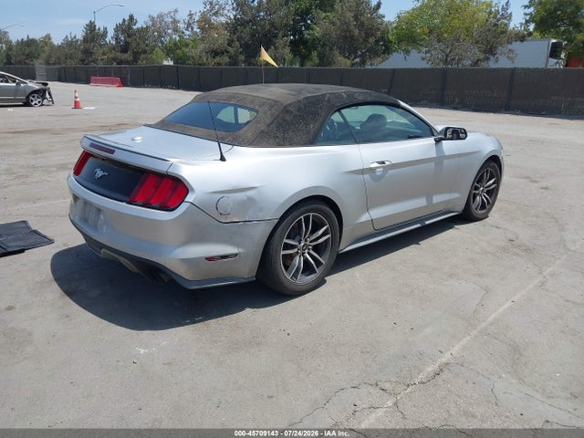 Ford Mustang Ecoboost Premium 2017 1FATP8UH2H5273064 Image 4