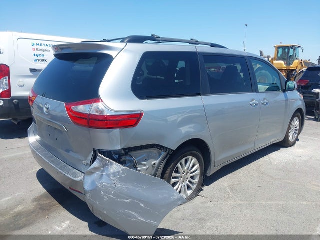 5TDYK3DCXFS667148 Toyota Sienna Xle Premium 8 Passenger