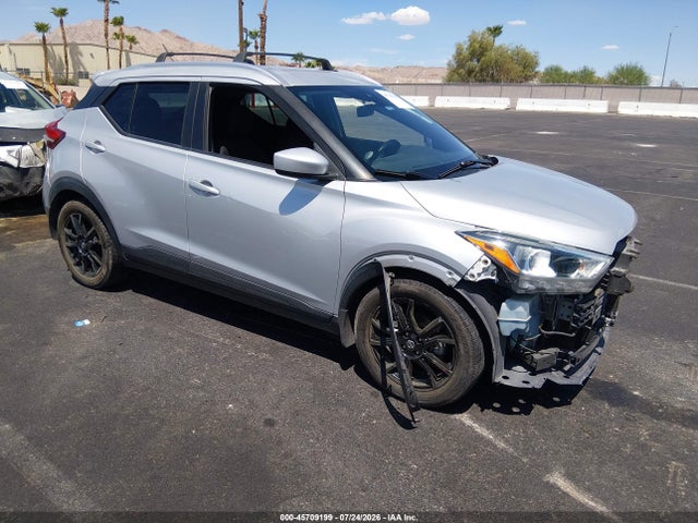45709199 :رقم المزاد ، 3N1CP5CV3LL511256 vin ، 2020 Nissan Kicks Sv Xtronic Cvt مزاد بيع