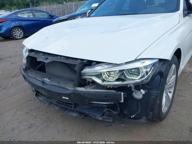 2016 Bmw 328i Xdrive მანქანა იყიდება აუქციონზე, vin: WBA8E3G5XGNT78702, აუქციონის ნომერი: 45709207