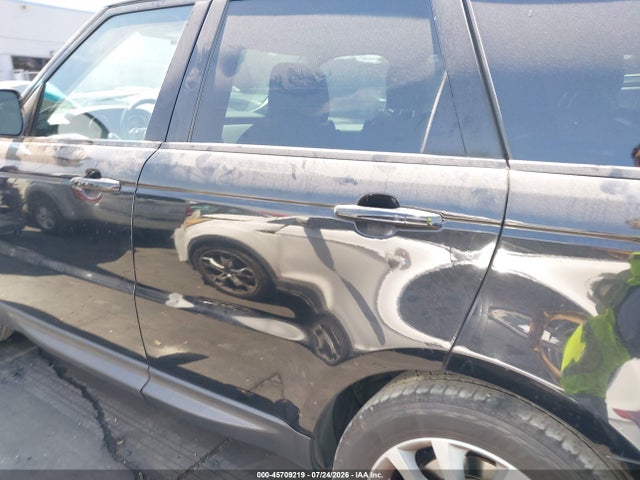 Продажа на аукционе авто 2015 Land Rover Range Rover Sport 3.0l V6 Supercharged Hse, vin: SALWR2VF2FA522567, номер лота: 45709219