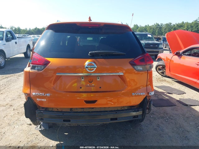 Nissan ROGUE SV 2018 5N1AT2MV8JC832680 Image 17