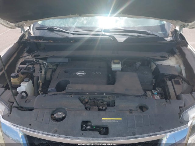 45709228 :رقم المزاد ، 5N1AR2MNXFC605187 vin ، 2015 Nissan Pathfinder Platinum/s/sl/sv مزاد بيع