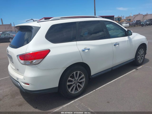 45709228 :رقم المزاد ، 5N1AR2MNXFC605187 vin ، 2015 Nissan Pathfinder Platinum/s/sl/sv مزاد بيع
