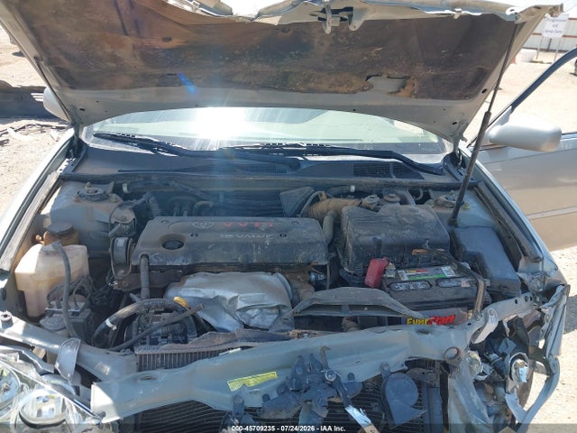 45709235 :رقم المزاد ، 4T1BE30K25U504168 vin ، 2005 Toyota Camry Le مزاد بيع