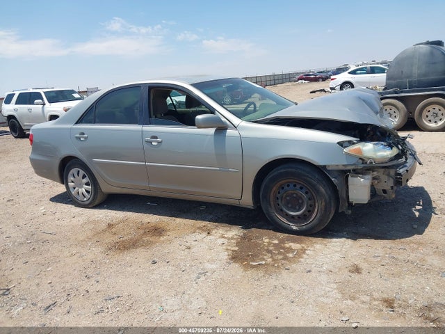 45709235 :رقم المزاد ، 4T1BE30K25U504168 vin ، 2005 Toyota Camry Le مزاد بيع