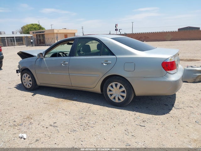 45709235 :رقم المزاد ، 4T1BE30K25U504168 vin ، 2005 Toyota Camry Le مزاد بيع