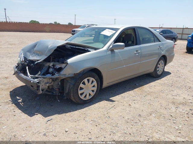 45709235 :رقم المزاد ، 4T1BE30K25U504168 vin ، 2005 Toyota Camry Le مزاد بيع