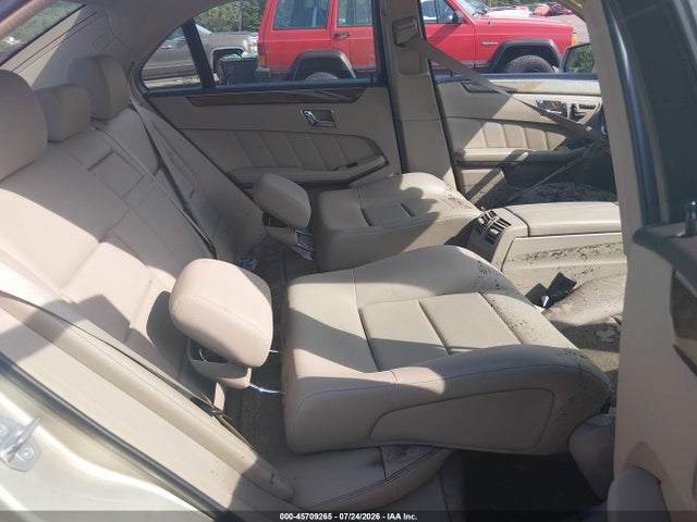 45709265 :رقم المزاد ، WDDHF8HB8BA436409 vin ، 2011 Mercedes-benz E 350 4matic مزاد بيع
