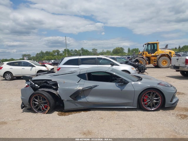 1G1YB2D48S5100335 Chevrolet Corvette Stingray Rwd 2lt