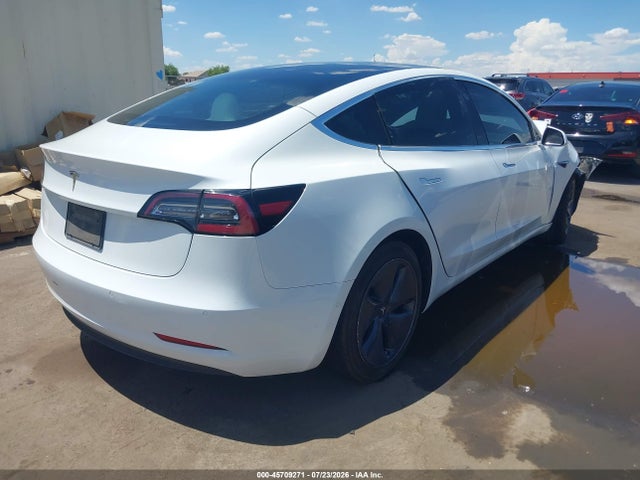 Продажа на аукционе авто 2020 Tesla Model 3 Standard Range Plus Rear-wheel Drive/standard Range Rear-wheel Drive, vin: 5YJ3E1EA6LF718180, номер лота: 45709271