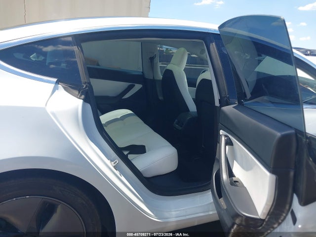 5YJ3E1EA6LF718180 Tesla Model 3 Standard Range Plus Rear-wheel Drive/standard Range Rear-wheel Drive