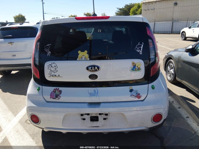 KIA SOUL + 2018 KNDJP3A52J7894927 Image 16