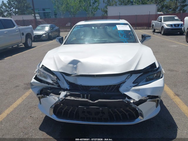 Lexus ES 350 2024 58ADZ1B15RU179911 Image 12