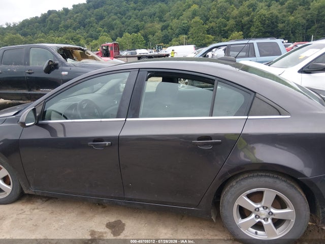 2015 Chevrolet Cruze 1lt Auto მანქანა იყიდება აუქციონზე, vin: 1G1PC5SB1F7176145, აუქციონის ნომერი: 45709312