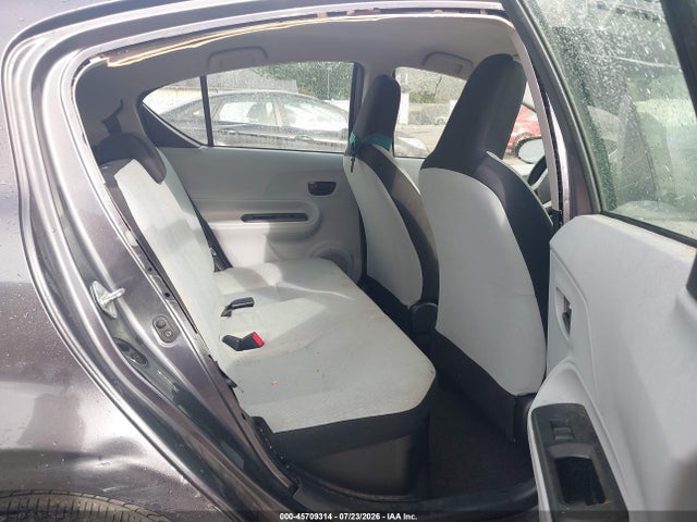 Продаж на аукціоні авто 2013 Toyota Prius C One, vin: JTDKDTB38D1543716, номер лоту: 45709314