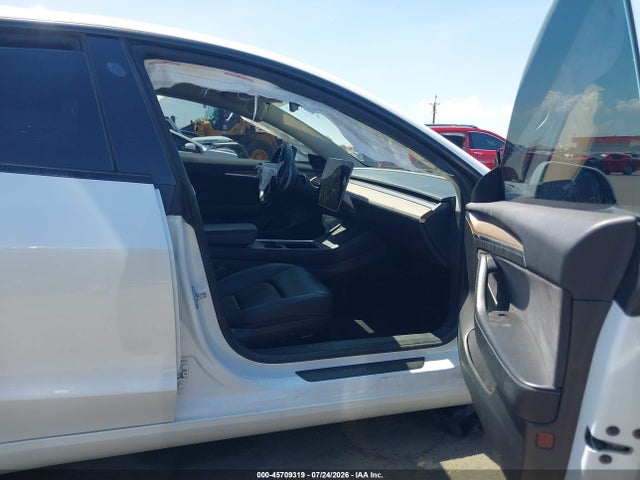 45709319 :رقم المزاد ، 5YJ3E1EB7NF124581 vin ، 2022 Tesla Model 3 Long Range Dual Motor All-wheel Drive مزاد بيع