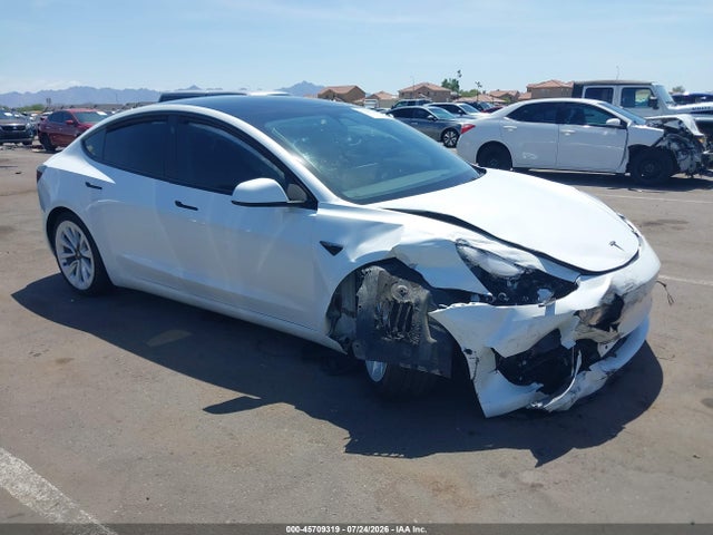 45709319 :رقم المزاد ، 5YJ3E1EB7NF124581 vin ، 2022 Tesla Model 3 Long Range Dual Motor All-wheel Drive مزاد بيع