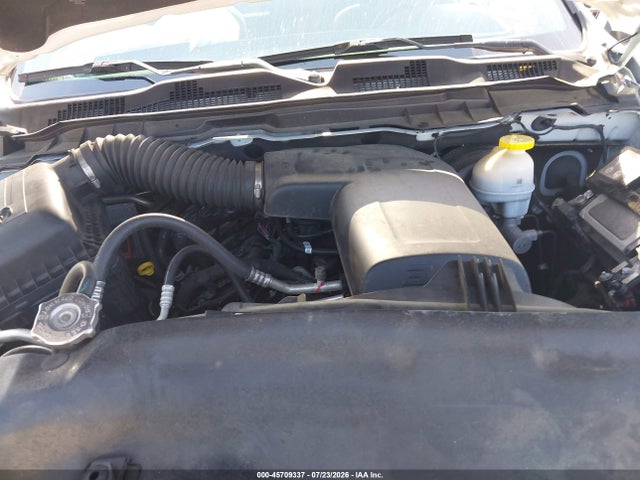 Продажа на аукционе авто 2023 Ram 1500 Classic, vin: 3C6JR6DG3PG665718, номер лота: 45709337