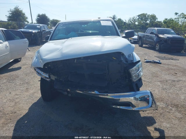 Продажа на аукционе авто 2023 Ram 1500 Classic, vin: 3C6JR6DG3PG665718, номер лота: 45709337
