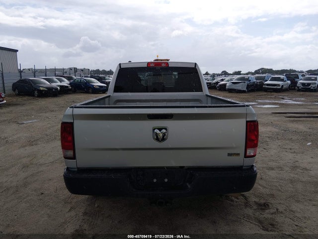 2017 Ram 1500 Tradesman  4x2 6'4 Box მანქანა იყიდება აუქციონზე, vin: 1C6RR6FG3HS824781, აუქციონის ნომერი: 45709419