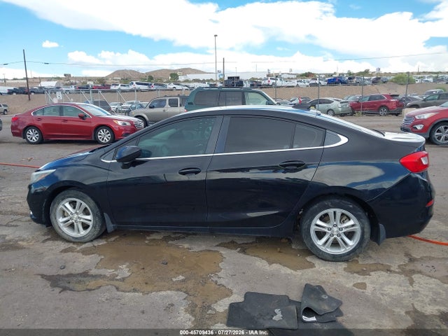 1G1BE5SM3H7203256 Chevrolet Cruze Lt Auto