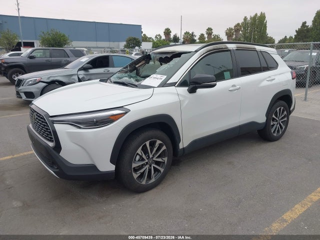 Toyota Corolla Cross Xle 2025 7MUDAAAG5SV145315 Image 2
