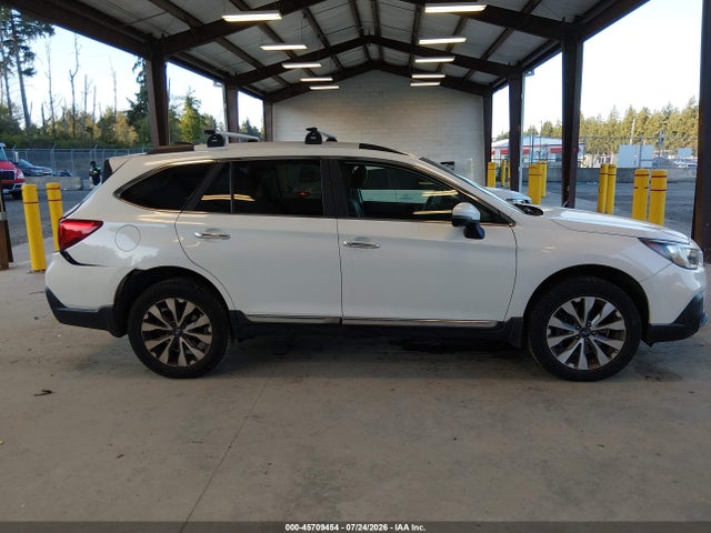 Продаж на аукціоні авто 2018 Subaru Outback 2.5i Touring, vin: 4S4BSATC2J3203465, номер лоту: 45709454