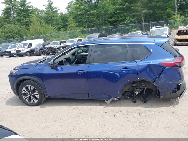 Продаж на аукціоні авто 2022 Nissan Rogue Sv Intelligent Awd, vin: 5N1BT3BB7NC695045, номер лоту: 45709482
